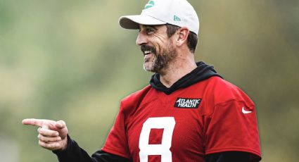 Aaron Rodgers rechazó la política; prefiere mantenerse en activo en la NFL