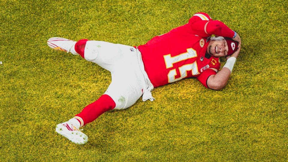 Patrick Mahomes celebra tras ganar el Super Bowl del 2024