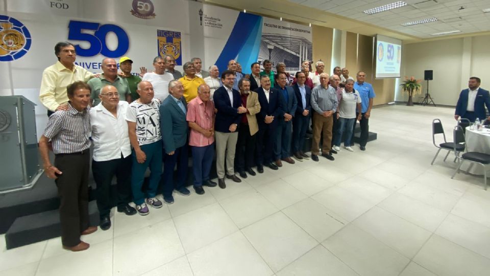 Celebran 50 años del ascenso de Tigres a Primera División.