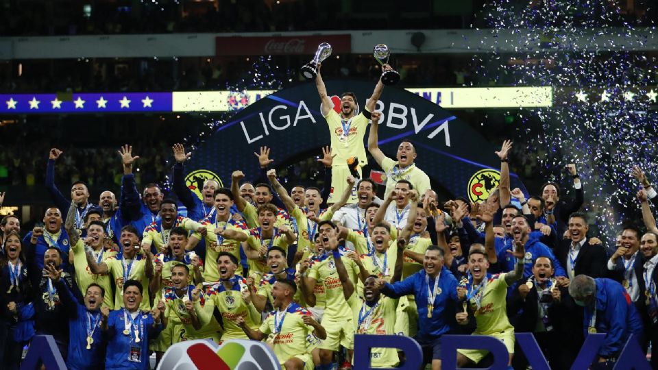 El Club América es bicampeón del fútbol mexicano, tras imponerse 1-0 a Cruz Azul en la Final de vuelta.