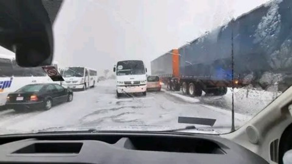 Fuerte granizada en Galeana, NL.