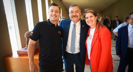 Colosio y Martha Herrera presentan propuestas ante estudiantes de la UANL