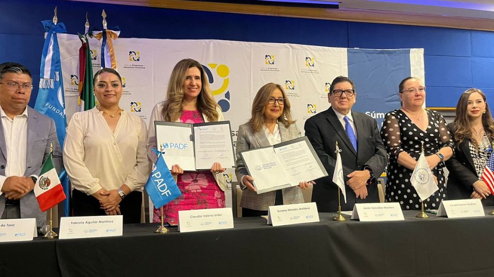 Autoridades de CEDHNL presentan distintivo “Empresa Comprometida con los Derechos Humanos”