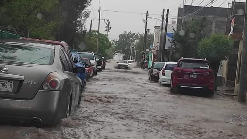 Encharcamientos en la zona metropolitana | Facebook / Protección Civil Nuevo León