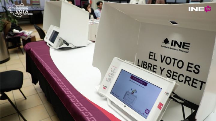 Mexicanos en el extranjero votan por vía electrónica o postal