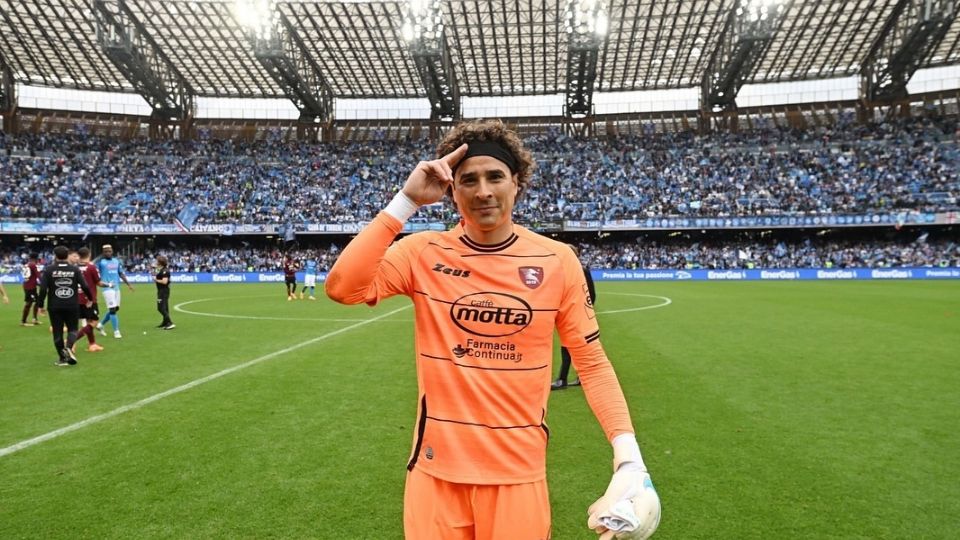 Guillermo Ochoa pone fin a su etapa en Italia tras un año y medio.