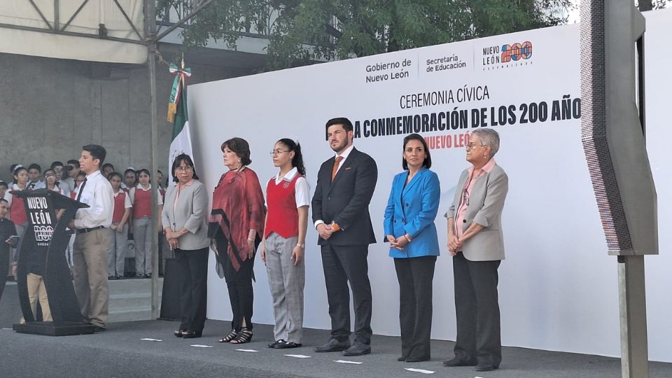 Gobernador Samuel García presente en inicio de festejos por Bicentenario de Nuevo León