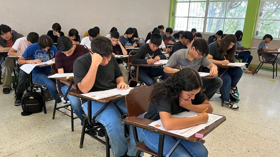 Alumnos en salón de clases | Facebook / Secretaría de Educación de Nuevo León