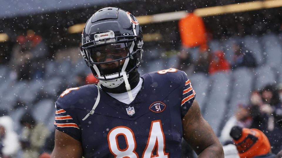 Marcedes Lewis, de 40 años, jugará su temporada 19 en la NFL con los Bears.