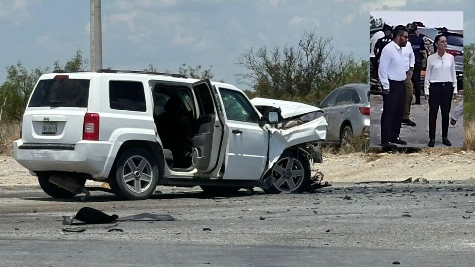 La camioneta del equipo de Sheinbaum después del accidente | X / @AnuarRamre19200