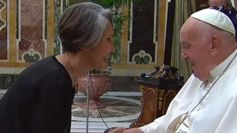 El Papa Francisco recibe a la comediante mexicana, Florinda Meza.