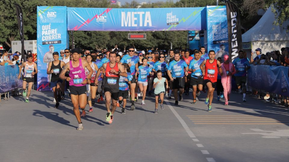 Familias regias celebran a papá con ‘Qué Padre Correr’.