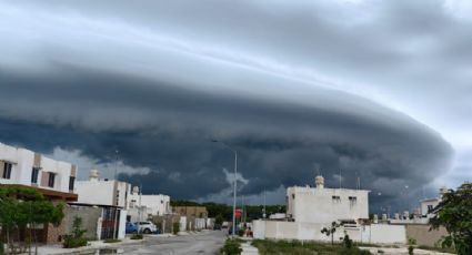 ¿Qué son las extrañas nubes que se formaron en Chetumal durante las tormentas?