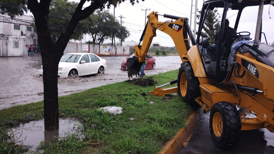 Encharcamientos en Guadalupe | X / @Cristina_Diaz_S