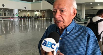 Hombre de 80 años realiza por primera vez voto en casilla electrónica en Monterrey