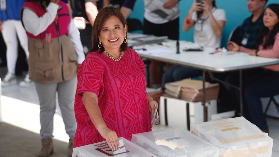 Xóchitl Galvez vota en las elecciones generales mexicanas este domingo | EFE/ Sáshenka Gutiérrez