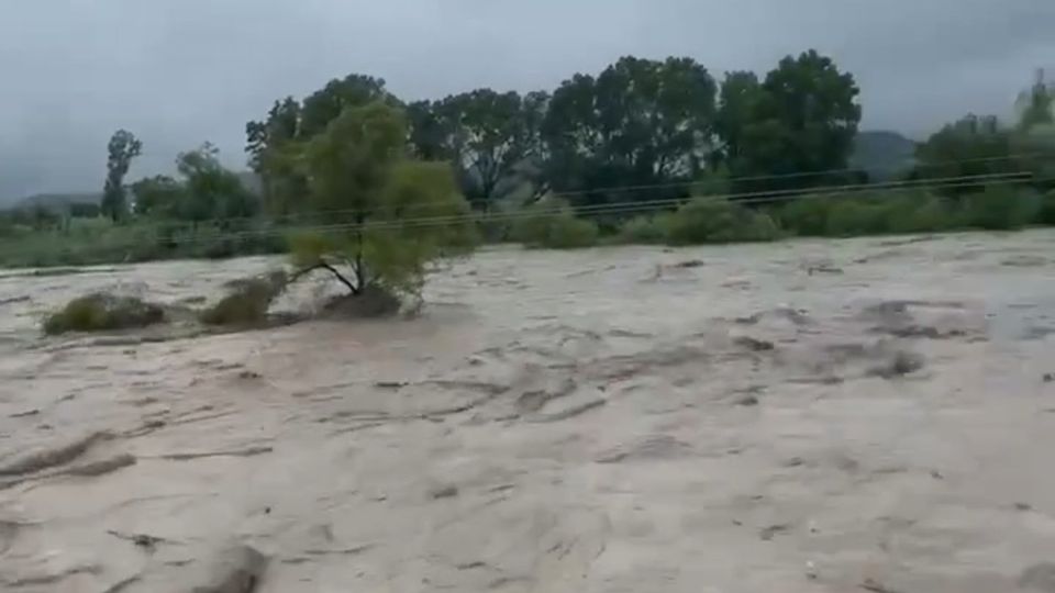 Desbordamiento en el río Pilón de Montemorelos