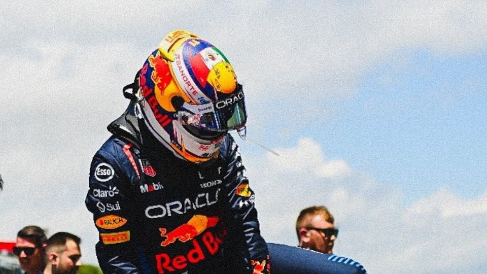 Después de firmar su renovación con Red Bull Racing, ¨Checo¨ Pérez sigue sin acceder en el podio