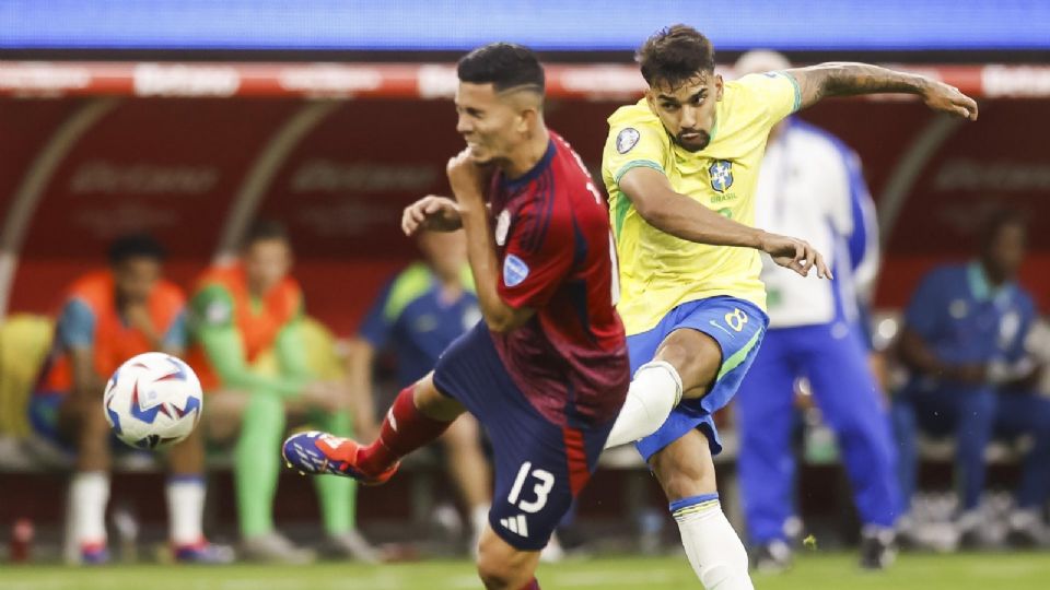 Brasil no pasa del empate ante Costa Rica.