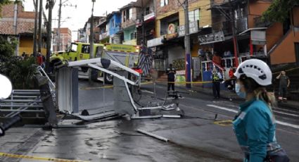 Video: Desplome de cabina de teleférico deja un muerto y 20 heridos en Colombia