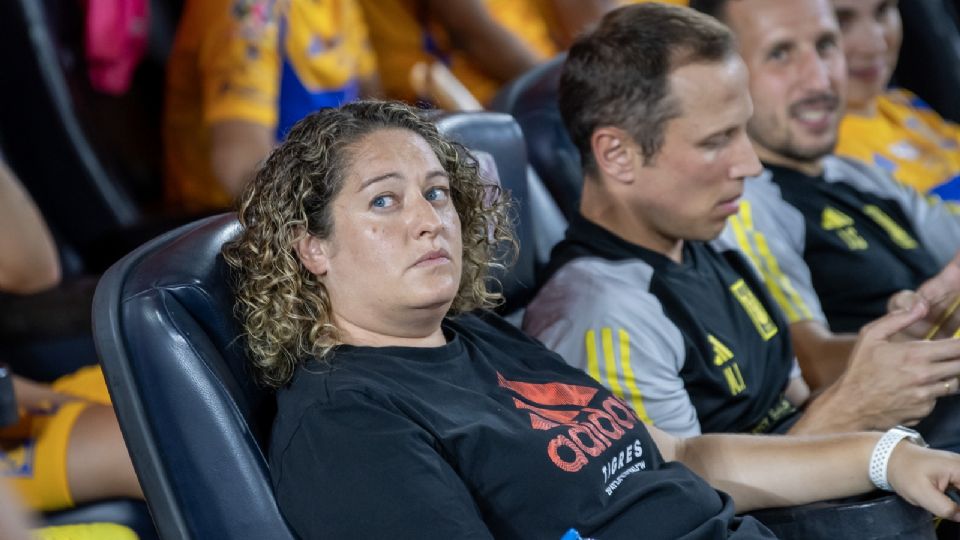 Milagros Martínez confía en el juego de su equipo y en el apoyo de la afición para lograr la victoria en la Vuelta en el Estadio Universitario.