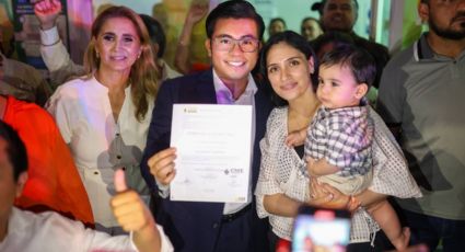 Félix Arratia recibe constancia como alcalde electo de Juárez