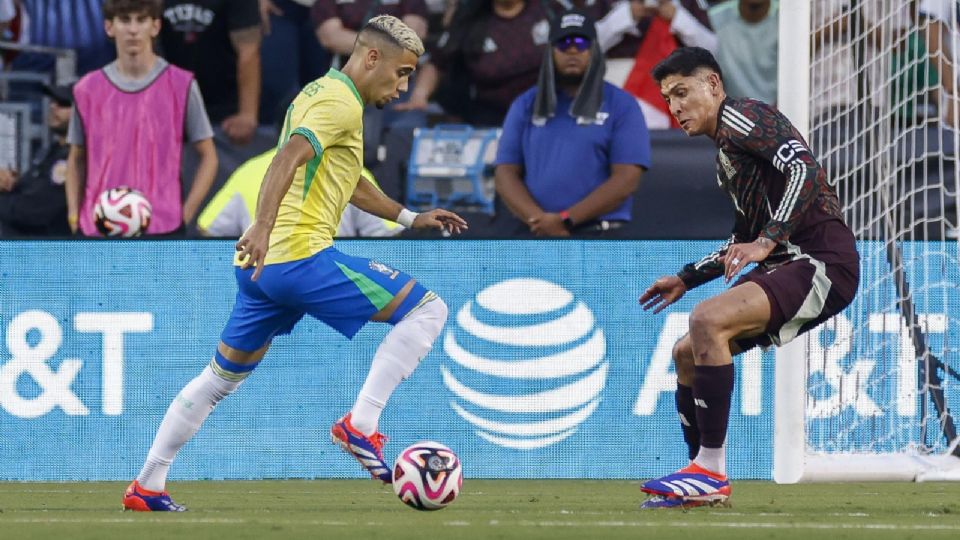 La Selección Mexicana perdió ante su similar de Brasil por 2-3 en el último preparativo para la Copa América.