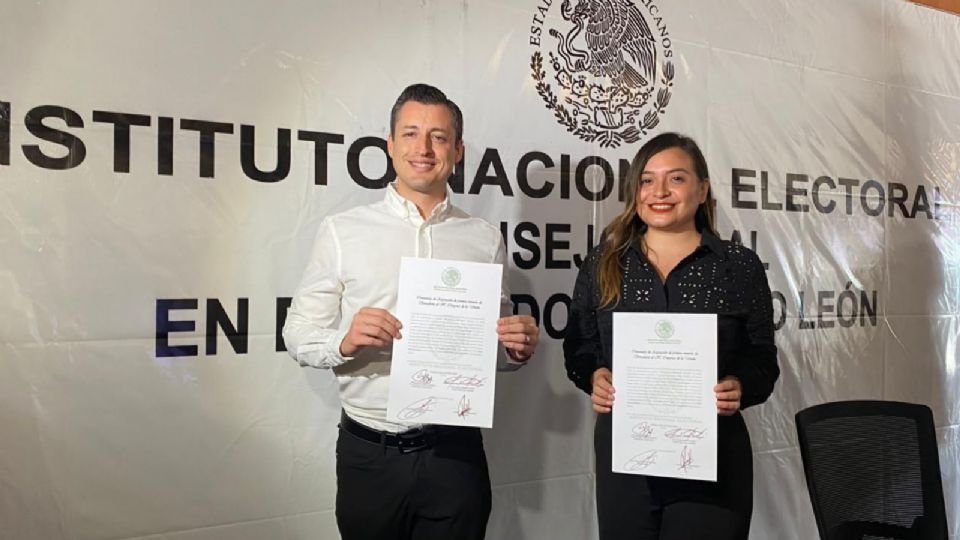 Luis Donaldo Colosio Riojas, senador electo; Tabita Ortiz Hernández, suplente.