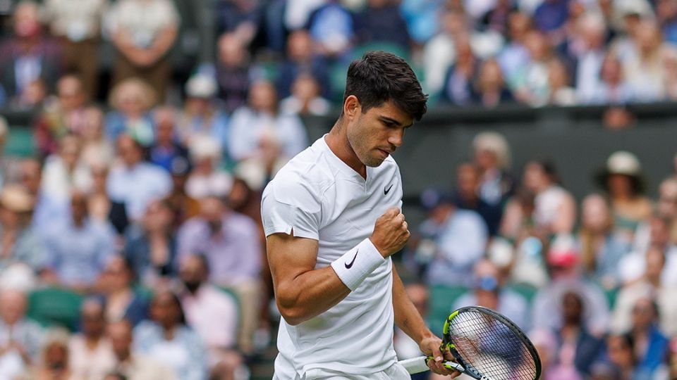 Alcaraz venció a el estonio Mark Lajal en la primera ronda de Wimbledon, que le da acceso a la segunda ronda del torneo de hierba.