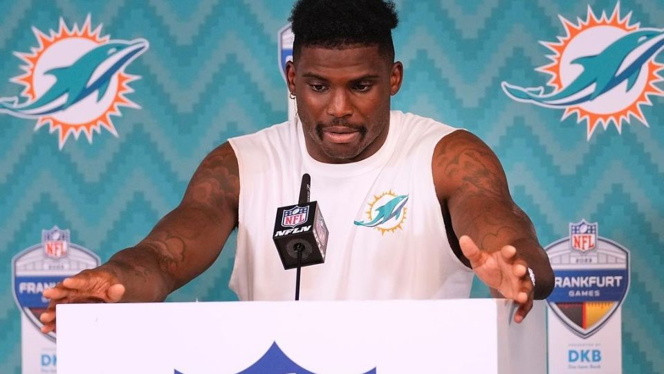 El receptor estrella de los Miami Dolphins, Tyreek Hill, prioriza el éxito deportivo sobre las ganancias económicas.