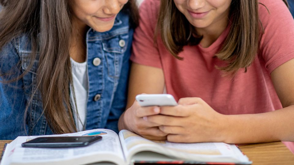 Uso del celular en escuelas