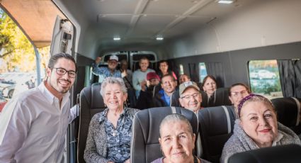 Santiago invita a adultos mayores a usar transporte gratuito exclusivo