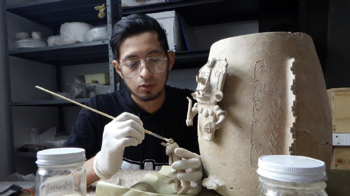 Restauran mil piezas prehispánicas halladas en obras del Tren Maya