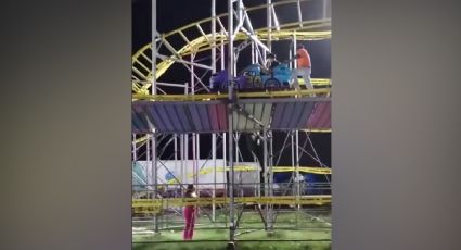 Montaña rusa en feria de Escobedo falla y deja a personas atrapadas