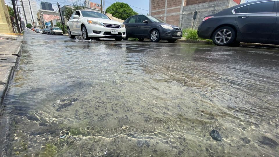 Se desperdicia agua de venero durante casi un mes