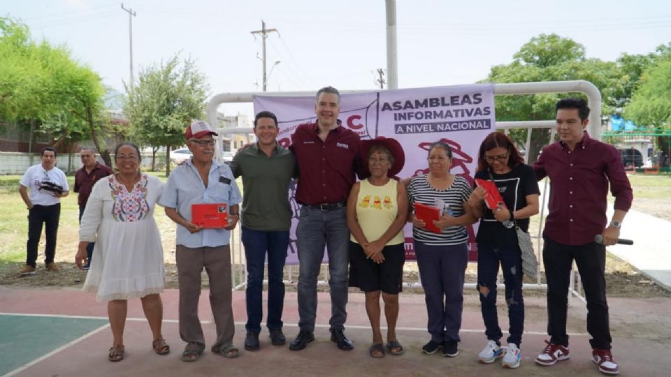 Waldo Fernández en asamblea informativa.