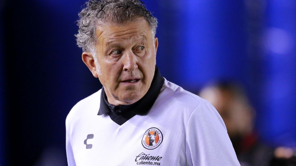 Juan Carlos Osorio, actual entrenador de Xolos de Tijuana, expresó su arrepentimiento por no haber continuado al frente de la Selección Mexicana en 2018.