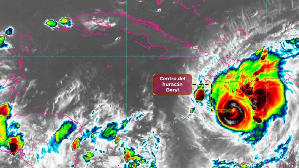 Imagen satelital del huracán Beryl. Categoría 4.