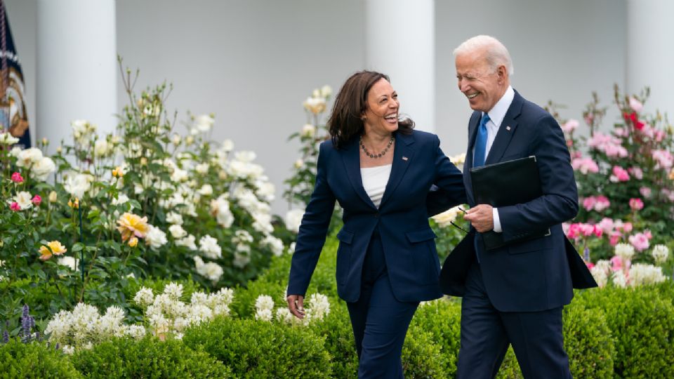 Joe Biden apoya a Kamala Harris para candidatura demócrata.