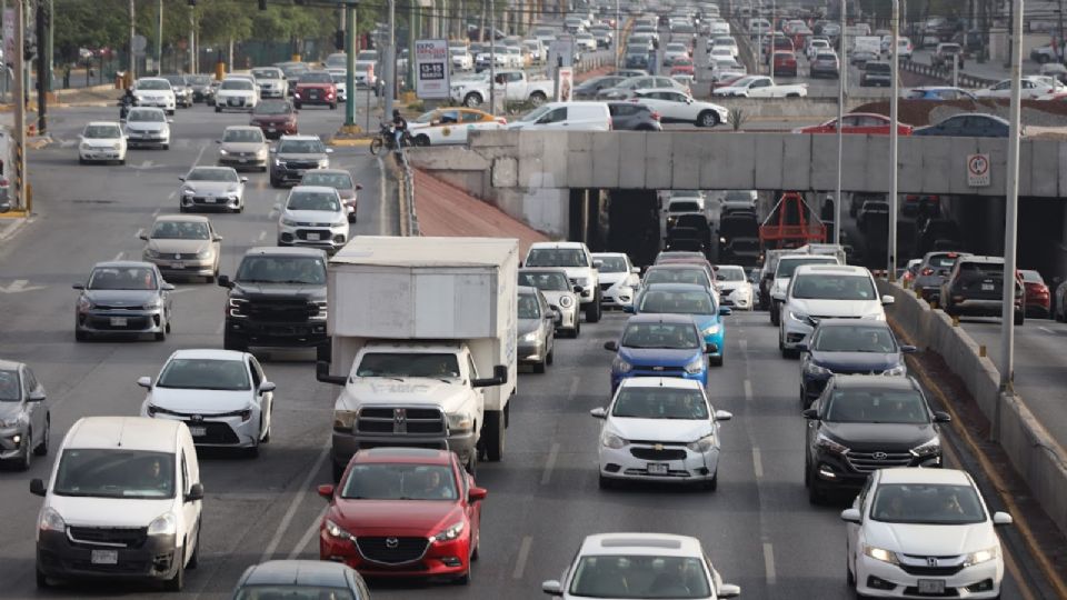 Automóviles en Monterrey.