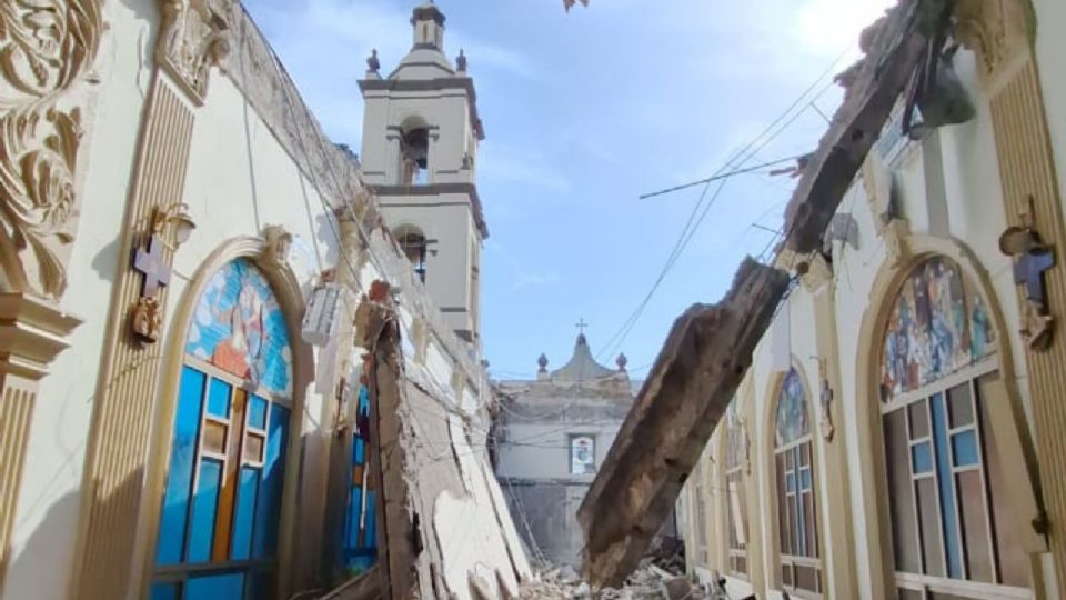 Arquitectos atribuyen colapso en templo de Cerralvo al uso de materiales modernos.