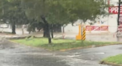 Lluvia provoca encharcamientos y el cierre de estas avenidas en Monterrey