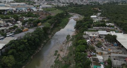 Localizan sin vida a mujer que fue arrastrada por la corriente en Escobedo