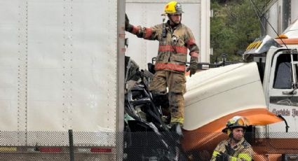 Mueren 4 monjas al ser impactadas por tráiler en Arteaga