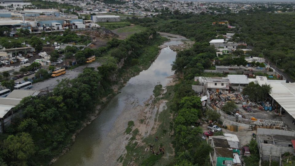 Lugar donde fue encontrada sin vida una mujer arrastrada por la corriente