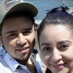 Fallece pareja tras ser arrastrada por el mar mientras se tomaban una foto en EU