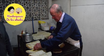 Muere don Gerardo, dueño del negocio 'Hamburguesas de los abuelos'