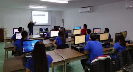 Cierran 10 escuelas de Nuevo León; estudiantes quedan con educación trunca