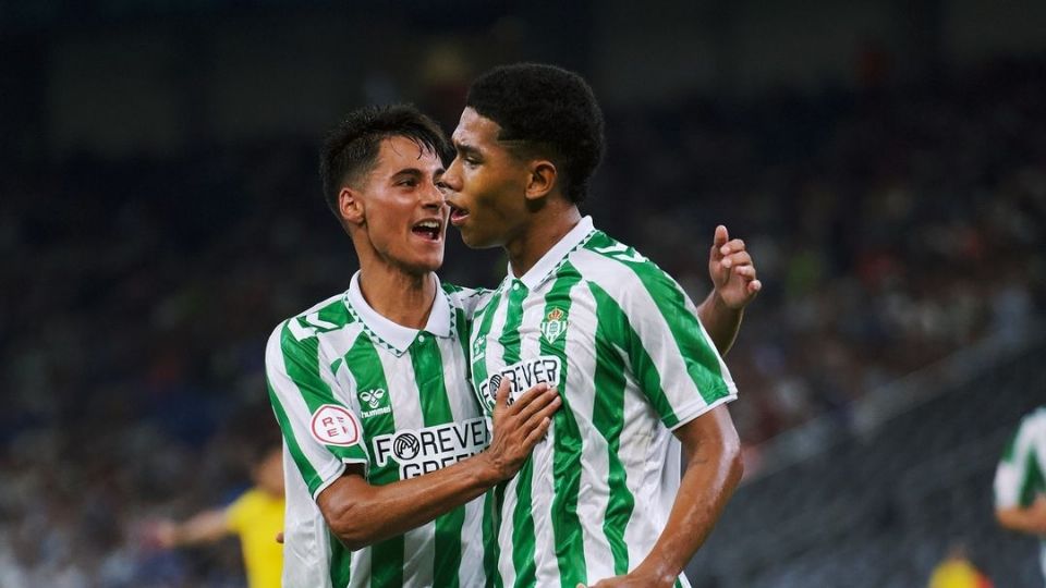 Real Betis venció 3-1 a Rayados.