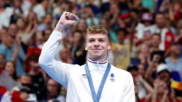 Léon Marchand rompe récord de Michael Phelps en 400m combinado